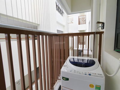 Topaz Twins Project, Vietnam  Topaz Twins Project, Vietnam