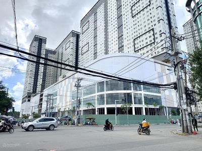 Topaz Elite, Vietnam Topaz Elite, Vietnam