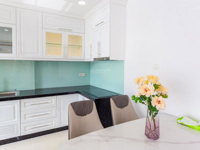 Sunrise City, Vietnam Sunrise City, Vietnam