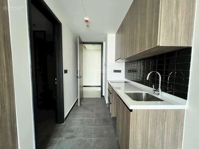 Of The Sun, Vietnam Of The Sun, Vietnam