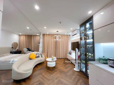 Thai Ha Street, Vietnam Thai Ha Street, Vietnam