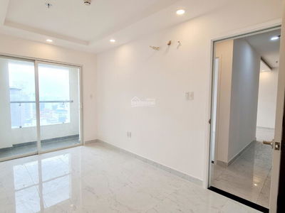 Terra Royal, Vietnam Terra Royal, Vietnam