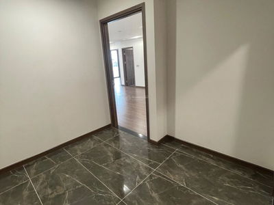 93 Lang Ha, Vietnam 93 Lang Ha, Vietnam