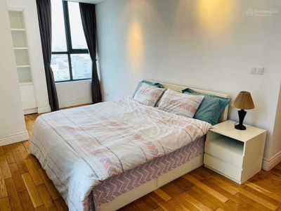 Hoang Thanh Tower, Vietnam Hoang Thanh Tower, Vietnam