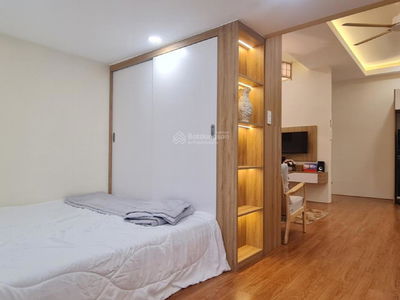 Nguyen Van Linh Street, Vietnam Nguyen Van Linh Street, Vietnam