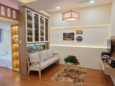 Nguyen Van Linh Street, Vietnam  Nguyen Van Linh Street, Vietnam