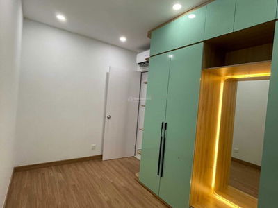 Topaz Twins Project, Vietnam  Topaz Twins Project, Vietnam