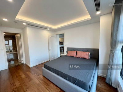 D'. Le Roi Soleil, Vietnam D'. Le Roi Soleil, Vietnam