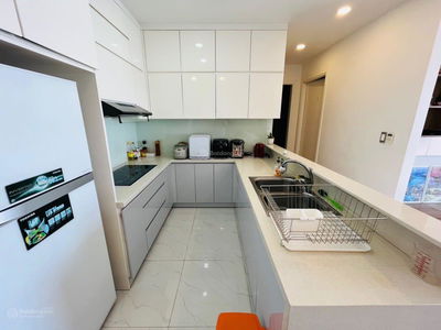 Sunrise City, Vietnam  Sunrise City, Vietnam