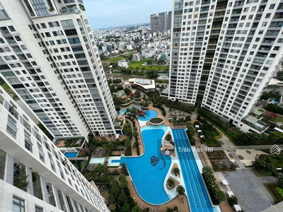 Diamond Island, Vietnam Diamond Island, Vietnam