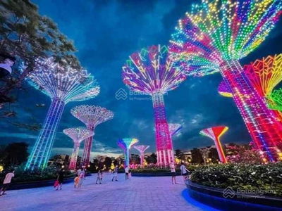 Vinhomes Grand Park, Vietnam  Vinhomes Grand Park, Vietnam