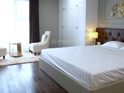 D'. Le Roi Soleil, Vietnam D'. Le Roi Soleil, Vietnam