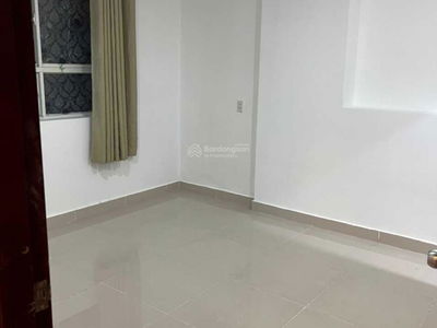 Res III apartment complex, Vietnam  Res III apartment complex, Vietnam