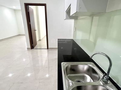 Topaz Elite, Vietnam Topaz Elite, Vietnam