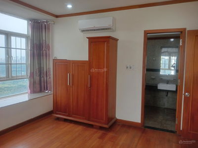 Phu Hoang Anh, Vietnam Phu Hoang Anh, Vietnam