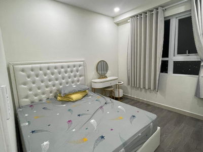 Topaz Elite, Vietnam Topaz Elite, Vietnam