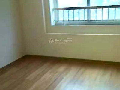 Nguyen Chi Thanh Street, Vietnam Nguyen Chi Thanh Street, Vietnam