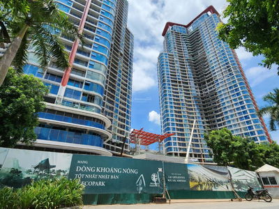 Swan Lake Onsen Project, Vietnam Swan Lake Onsen Project, Vietnam