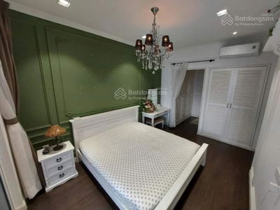 Garden Gate, Vietnam Garden Gate, Vietnam