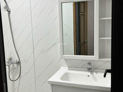 Duong Dinh Nghe Street, Vietnam Duong Dinh Nghe Street, Vietnam