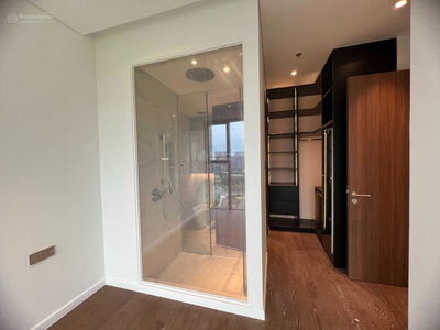 The Crest Residence, Vietnam The Crest Residence, Vietnam