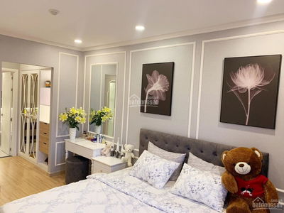 Sunrise City, Vietnam Sunrise City, Vietnam