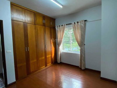 Giang Bien Ward, Vietnam Giang Bien Ward, Vietnam