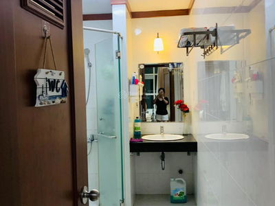 Hoang Anh Thanh Binh, Vietnam Hoang Anh Thanh Binh, Vietnam