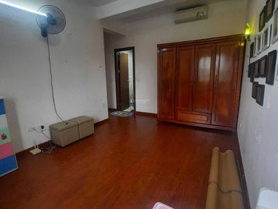 Giang Bien Ward, Vietnam Giang Bien Ward, Vietnam