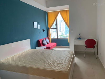 River Gate, Vietnam River Gate, Vietnam