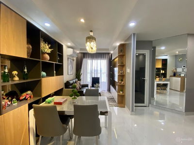 Summer Square, Vietnam Summer Square, Vietnam