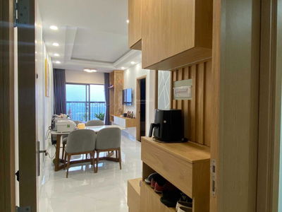 Saigon Avenue, Vietnam Saigon Avenue, Vietnam