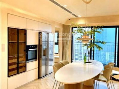 Golden Park Tower, Vietnam Golden Park Tower, Vietnam