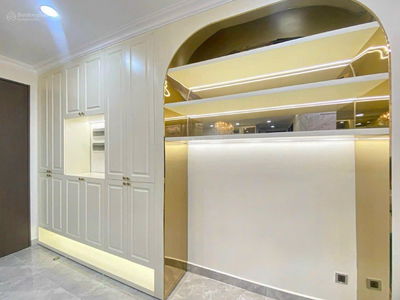 The Peak, Vietnam The Peak, Vietnam