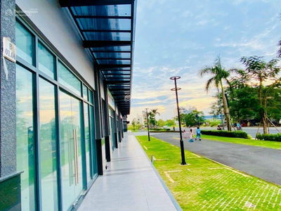 Lovera Vista, Vietnam Lovera Vista, Vietnam