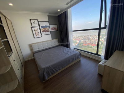 Lac Long Quan Street, Vietnam Lac Long Quan Street, Vietnam