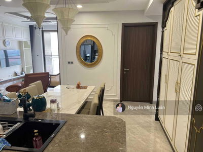 The Peak, Vietnam The Peak, Vietnam