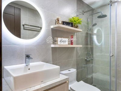 Him Lam Cho Lon, Vietnam Him Lam Cho Lon, Vietnam