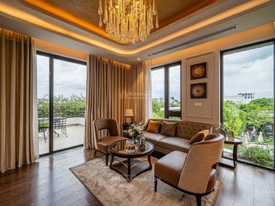 The Grand Manhattan, Vietnam The Grand Manhattan, Vietnam