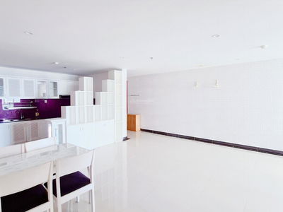 Samland Giai Viet, Vietnam Samland Giai Viet, Vietnam