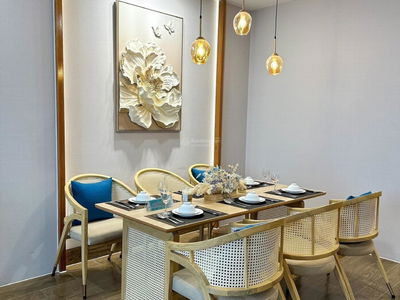 Street 3/2, Vietnam  Street 3/2, Vietnam