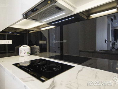 Sunrise City, Vietnam Sunrise City, Vietnam