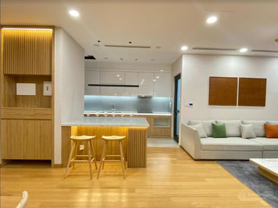 Golden Palace, Vietnam Golden Palace, Vietnam