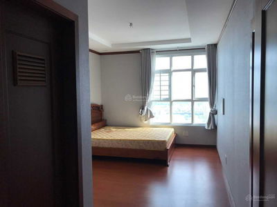 Hoang Anh Thanh Binh, Vietnam  Hoang Anh Thanh Binh, Vietnam