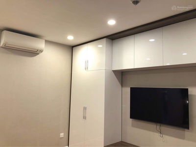 Kosmo Tay Ho, Vietnam Kosmo Tay Ho, Vietnam