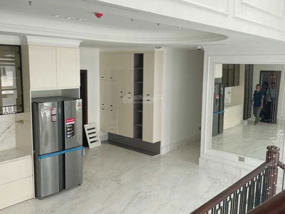 Sunrise City, Vietnam Sunrise City, Vietnam