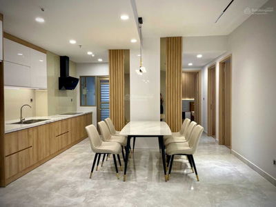 The Peak, Vietnam The Peak, Vietnam