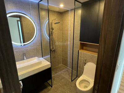 Gold Tower, Vietnam Gold Tower, Vietnam