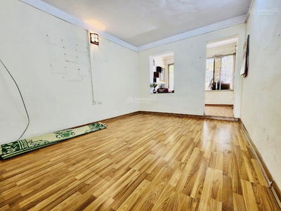 Phuong Mai Street, Vietnam Phuong Mai Street, Vietnam