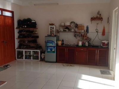 Nguyen Huu Tien Street, Vietnam Nguyen Huu Tien Street, Vietnam